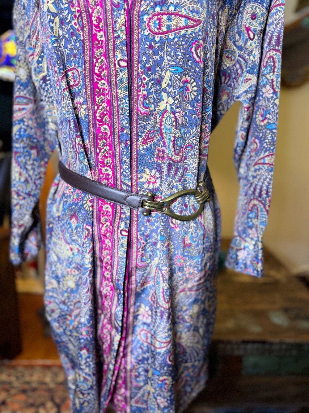 Summer Bright Paisley Button-Front Shirt Dress w/Leather Belt w/Metal Bucke - Picture 2 of 12